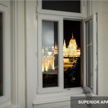 Bpr Agathe Elegant Suite With Parliament View Boedapest Buitenkant foto